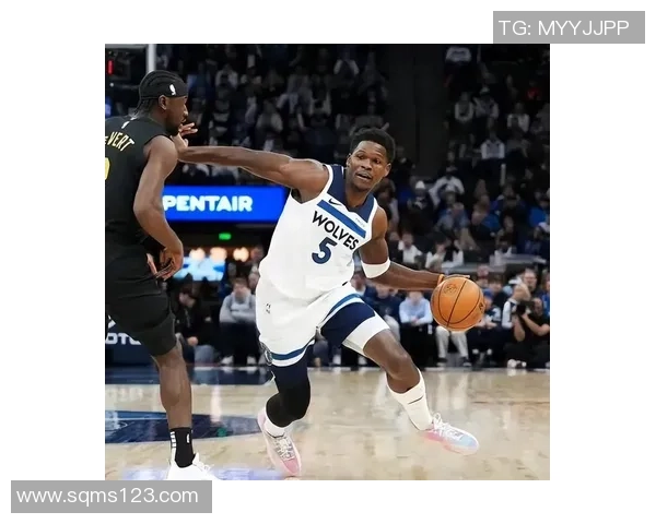 骑士与森林狼激战全场回顾2月8日精彩瞬间与赛况分析